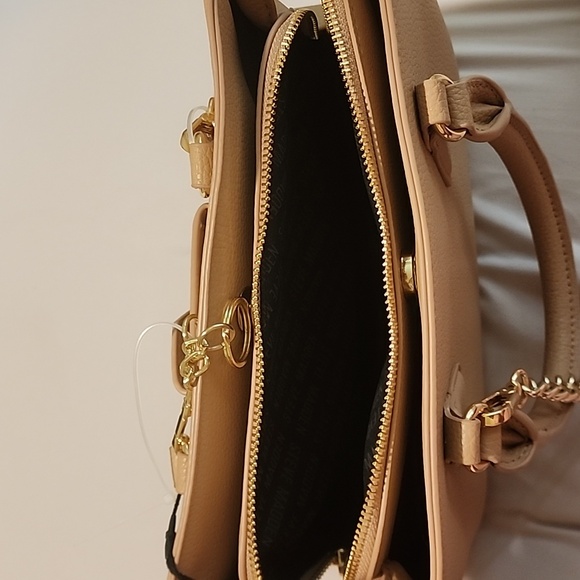 Steve Madden BMickey Crossbody Bag NWT - Picture 10 of 16